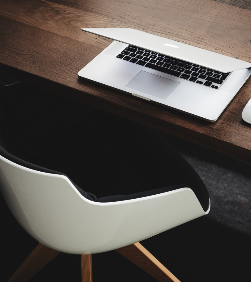 gallery/luca-bravo-207676-unsplash